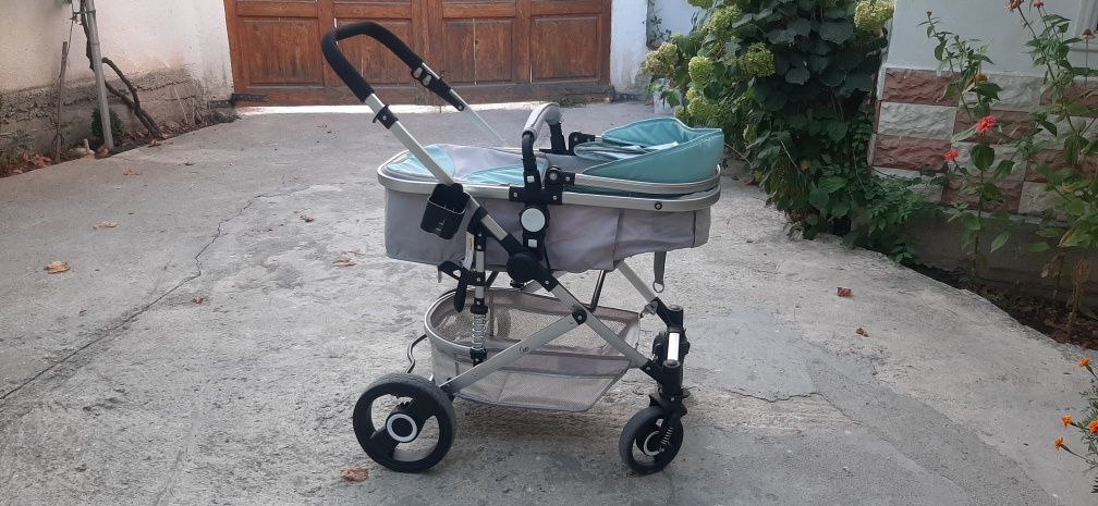 Детска количка нова