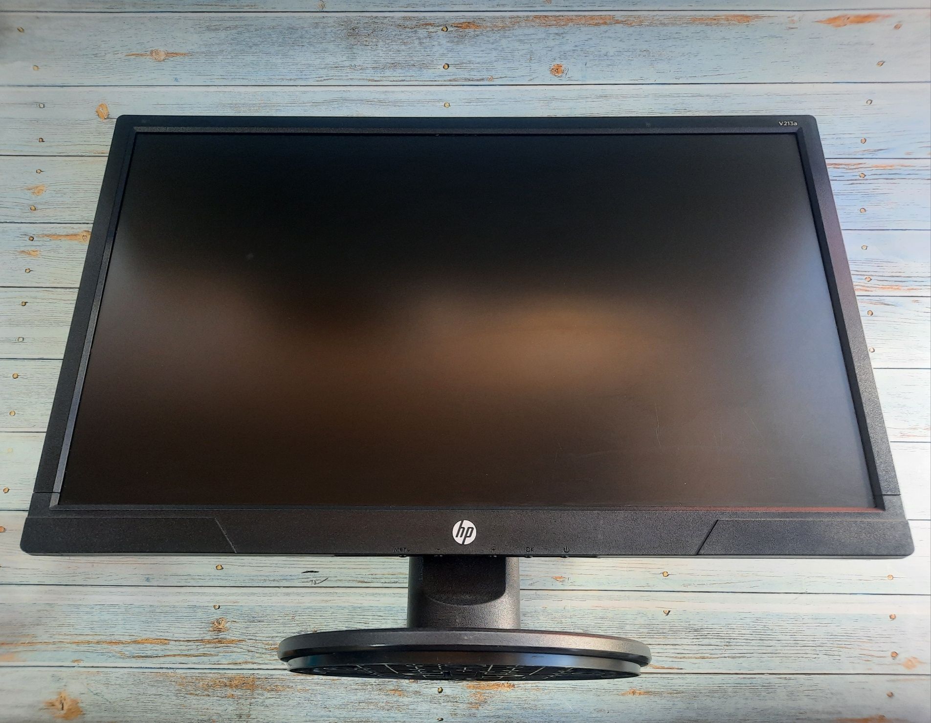 Продам монитор HP V213a  (21" FULL HD)