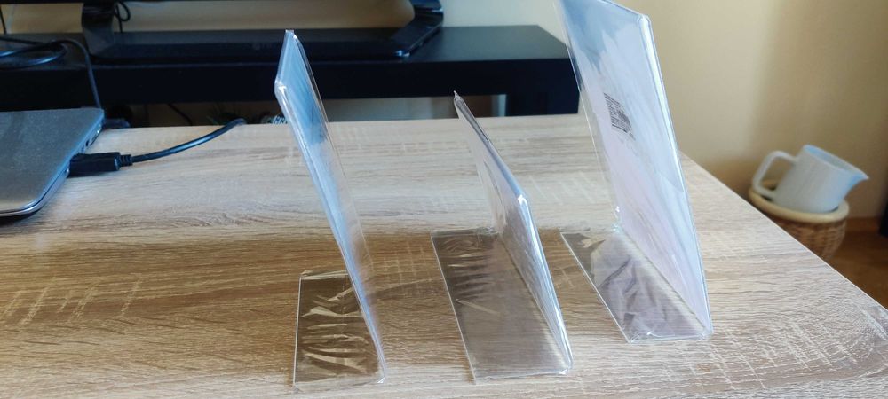 Rama foto plastic transparent plexiglas pt birou