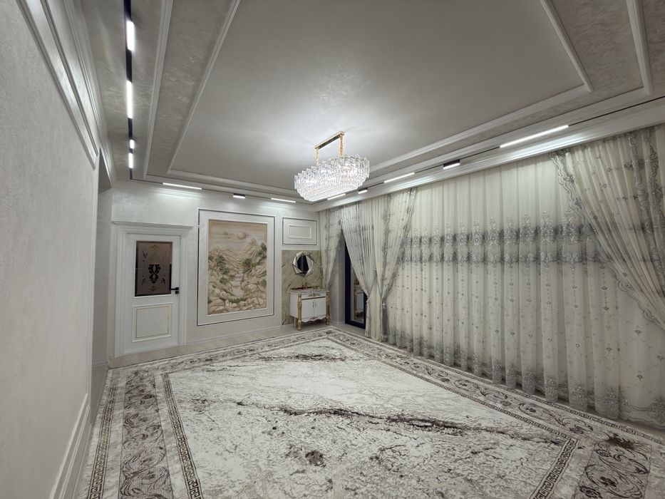 Урганч шахрида 2 каватли ховли жой