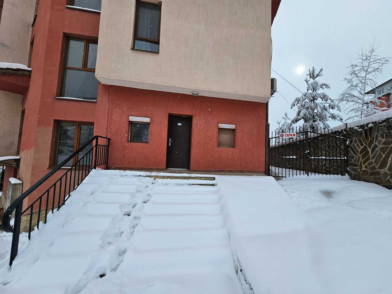 Продава се Тристаен апартамент в Велинград - 107 кв.м за 1320 €/кв.м - Снимка #15