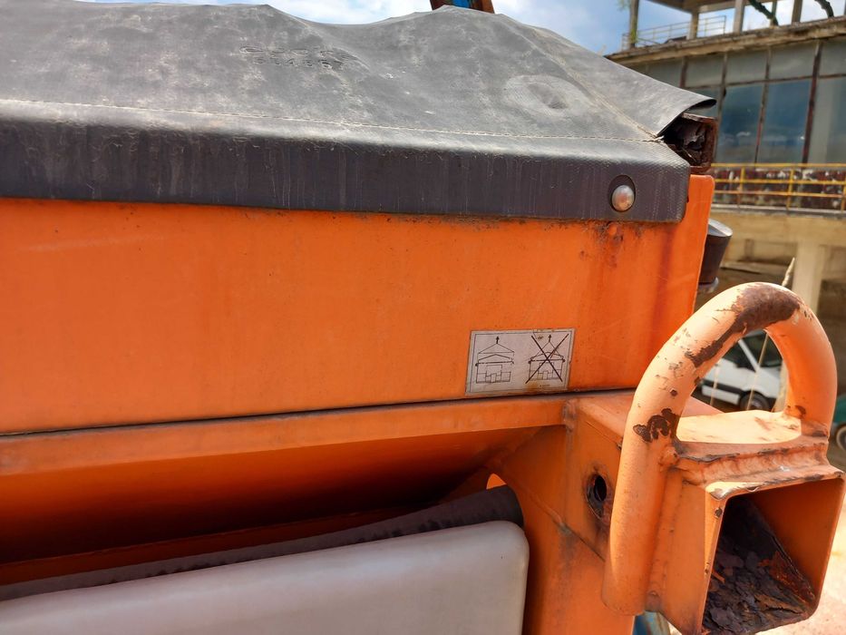 пясъкоразпръсквачи и др. снегопочистващо оборудване