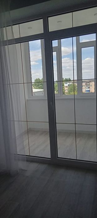 Сдается 2х комнатная квартира на длительный срок