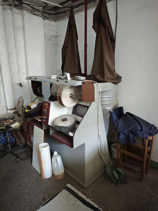 Кожарски машини и оборудване