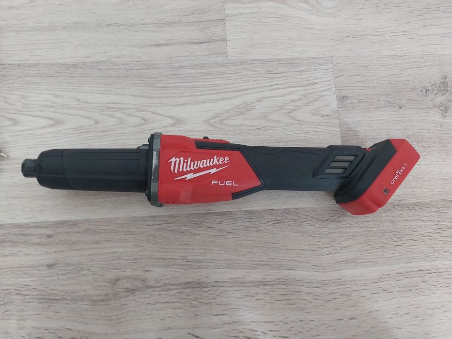 Biax milwaukee M18 FDGROVB, cu reglaj turatie, variator, 2022