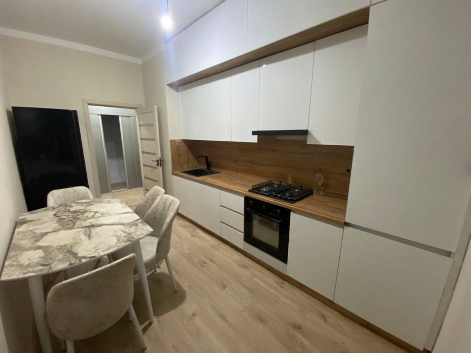 Двухуровнева квартира 104 кв.м,4 комн+кабинет,Мирабад р-он,Альфраганус