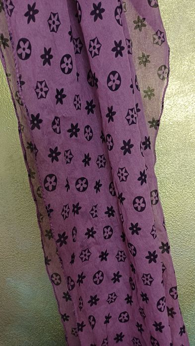 Eșarfă roz închis