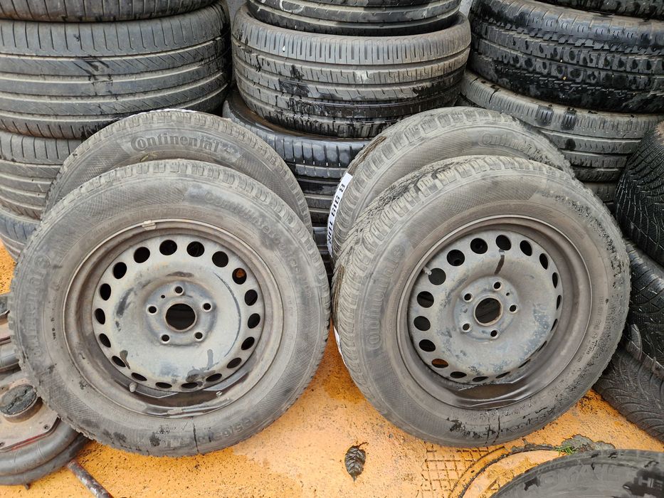 Roti iarna jante otel 15 anvelope continental 195/65 R15 vw golf 7