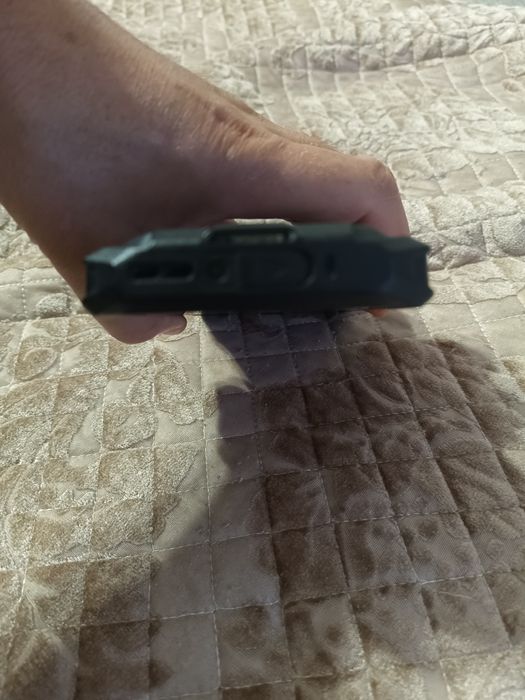 Продам  смартфон