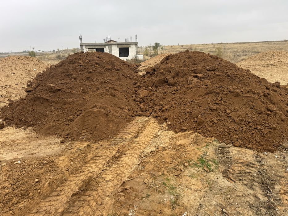 Vand pamant umplutura zona Craiova