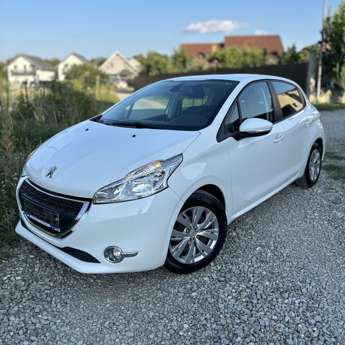 Peugeot 208 1.4 Benzina Euro 5 Navigatie/Senzori/Rate