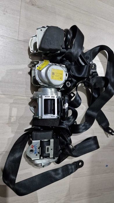 Centuri de siguranță Ford Puma – față spate stanga dreapta