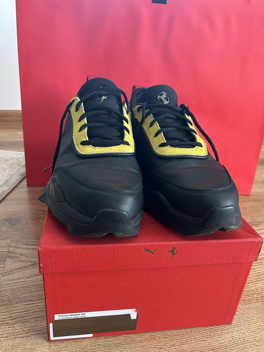 Vând Puma x Ferrari NitefoxGT