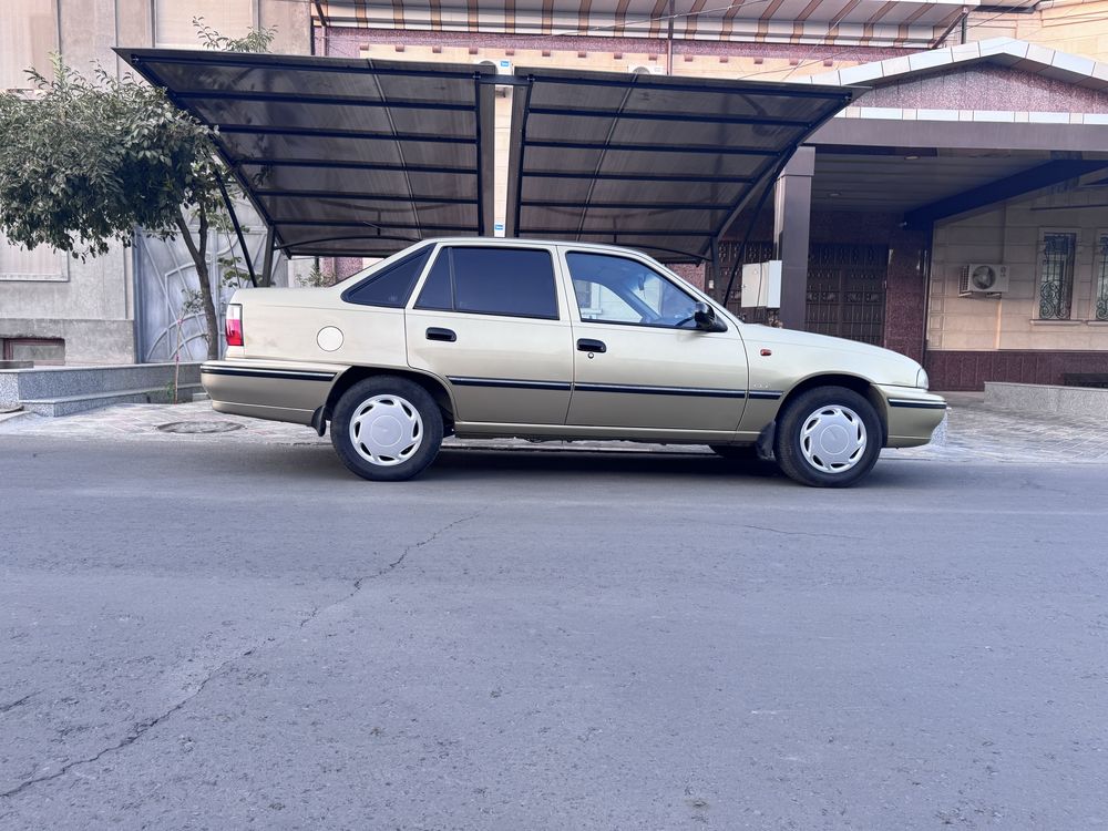 Neksiya 1 yaxshi xolatda 2chi qul