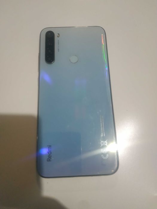 Продам телефон redmi 64 Гб