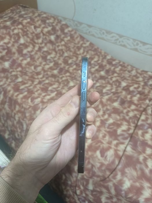 Продам телефон iphone 12pro