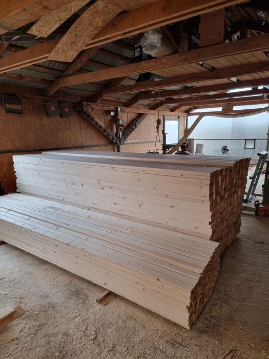 Cherestea uscata molid, lambriu, dușumea, pazie, florar, blana ornata.