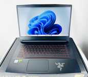 Лаптоп MSI GF63 Thin 15.6" i5-11400H 8RAM 512GB RTX 3050 Гаранция!
