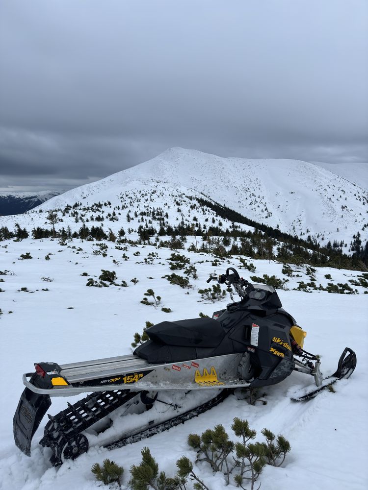 Vând Snowmobil Ski Doo 800 Summit X-RS Hillclimb Edition 154