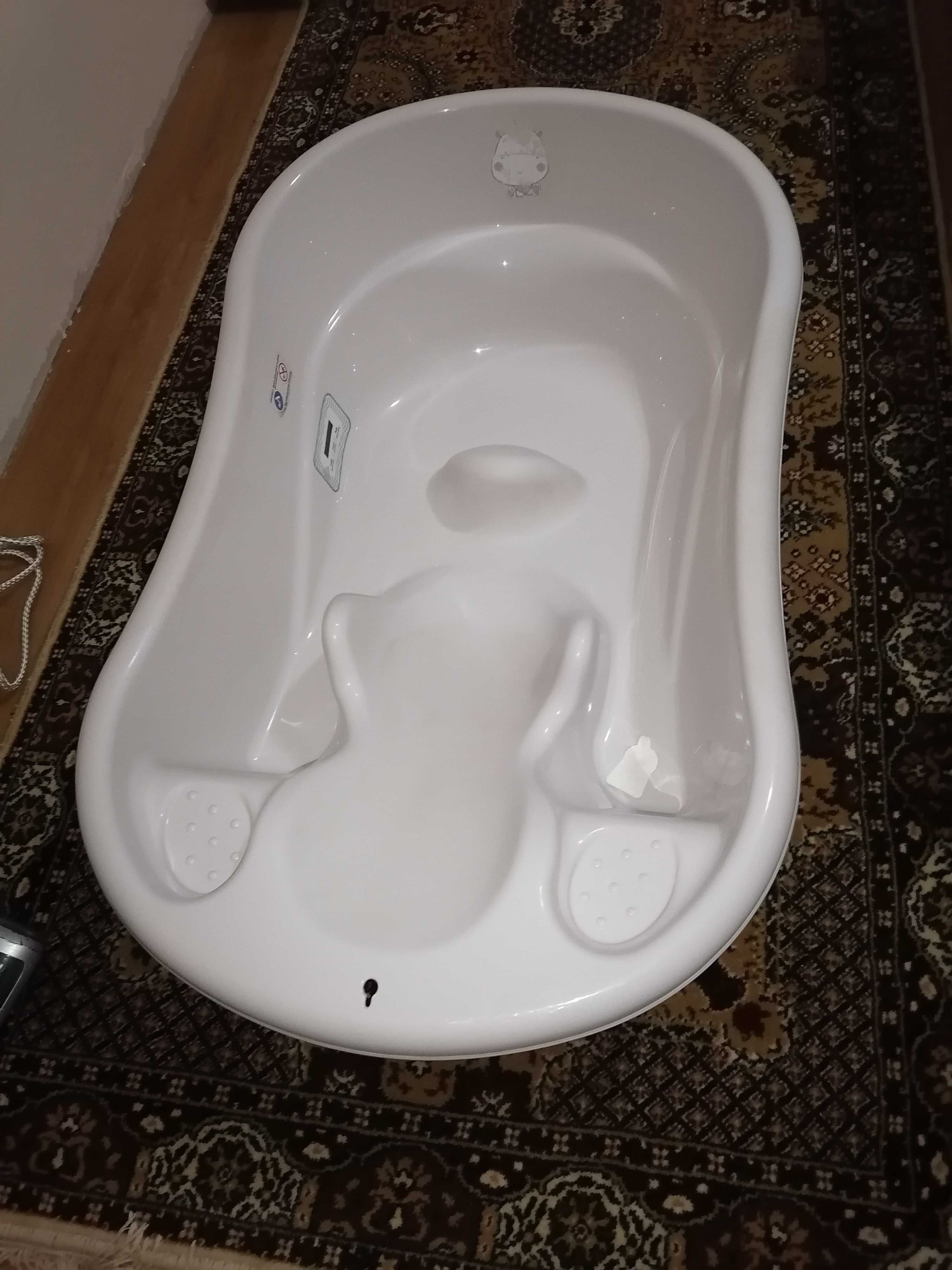 Kikkaboo Вана анатомична Hippo 94 см Beige/бежова