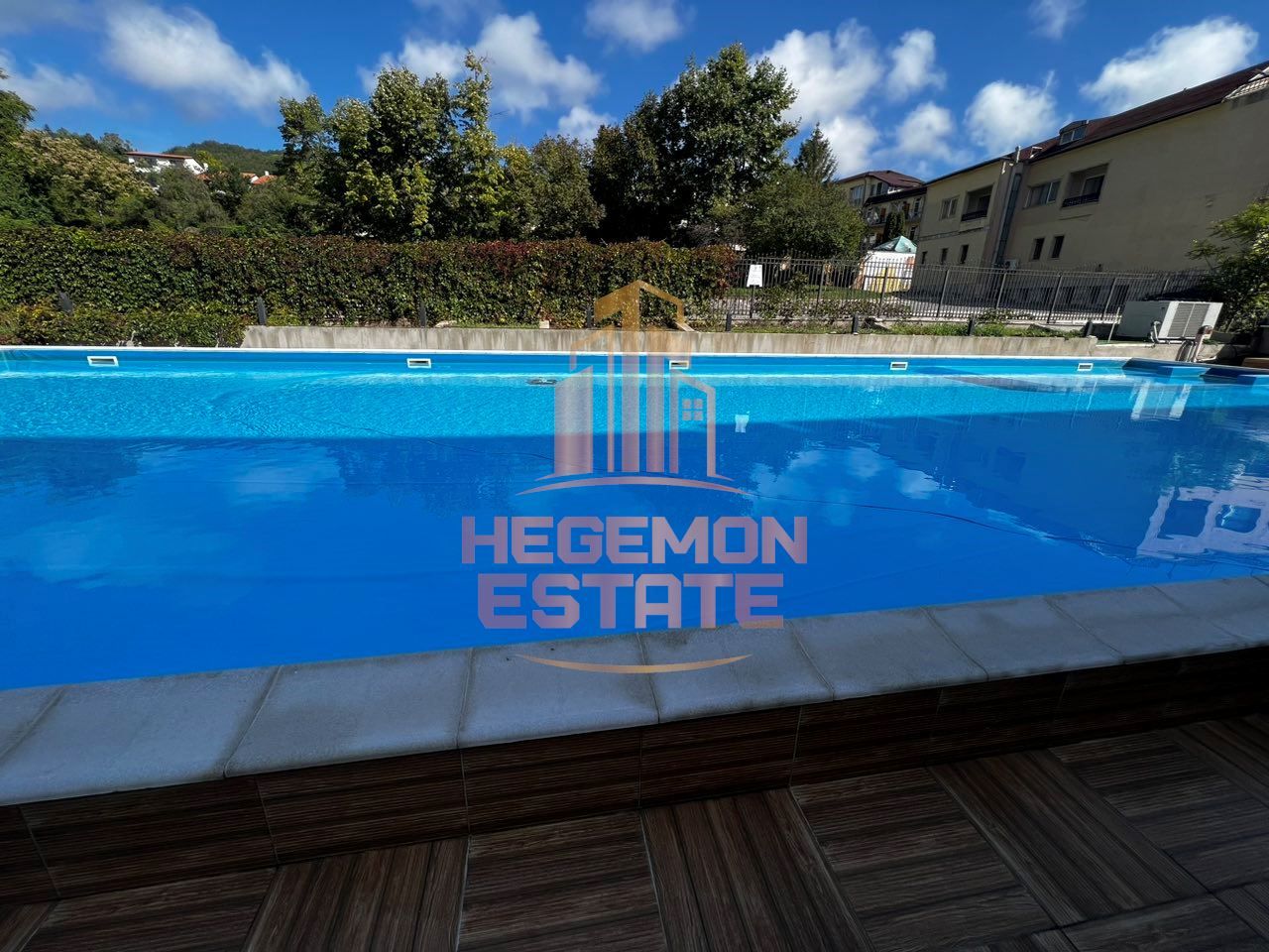 Продава се Тристаен апартамент в Балчик - 97 кв.м за 1145 €/кв.м - Снимка #8