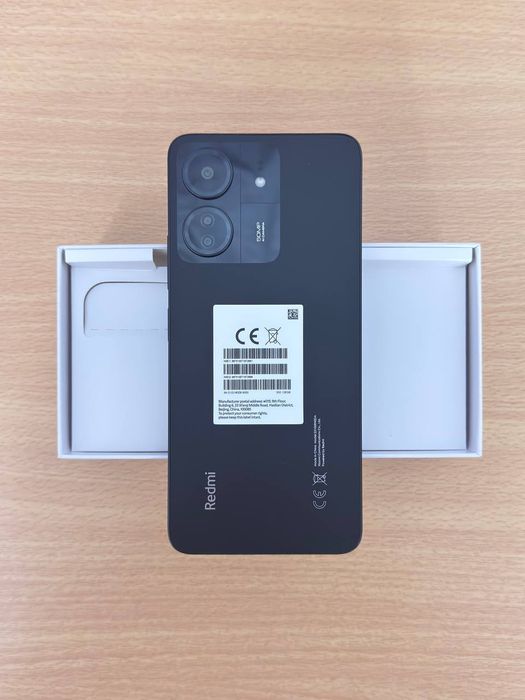 Продам смартфон Xiaomi Redmi 13C 6/128ГБ Чёрный