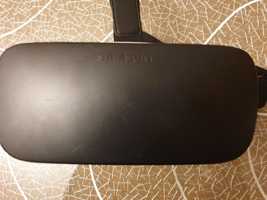 Очила за виртуална реалност Samsung Gear VR