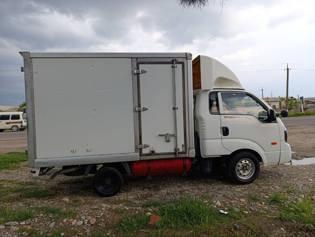 Kia bongo eng fulli