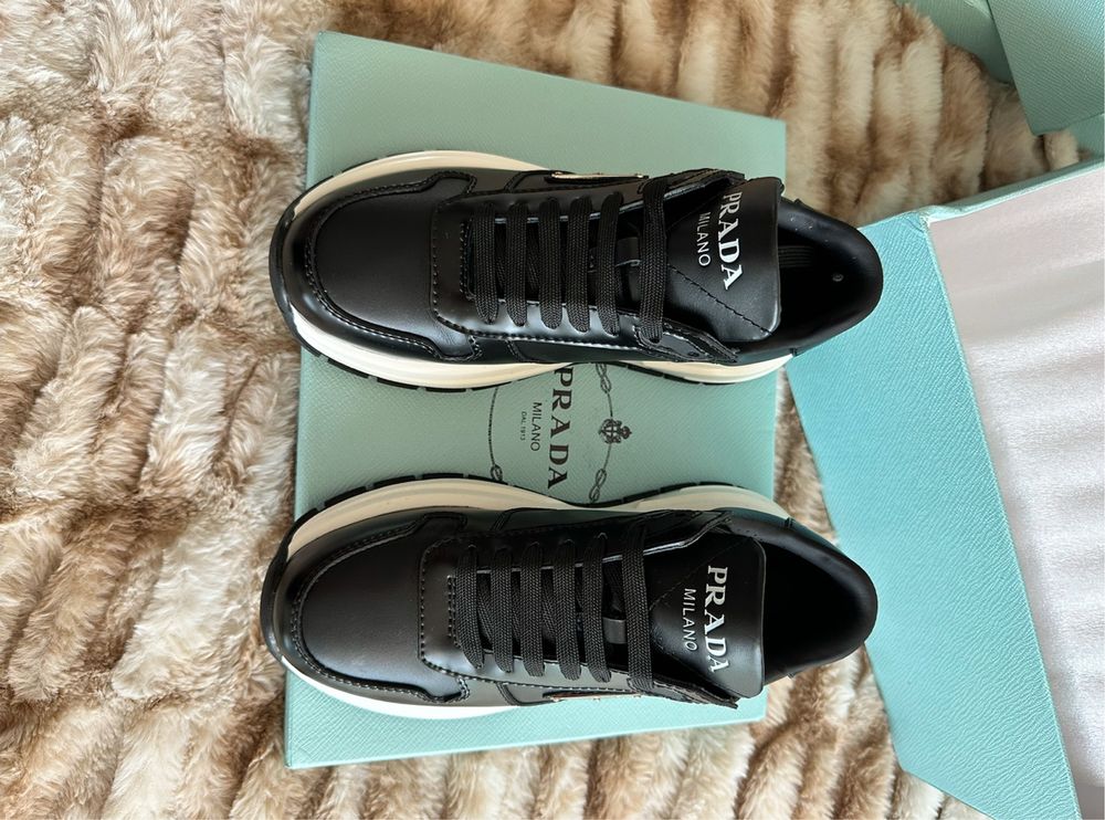 Дамски обувки сникърси кожа Prada прада 38