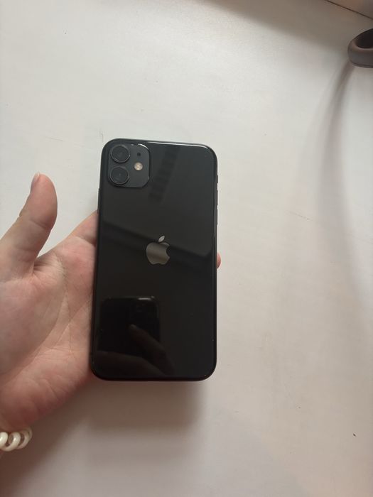 Продам iphone 11