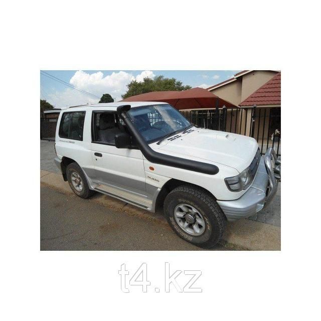 Mitsubishi Pajero V33 1997- шноркель- T4