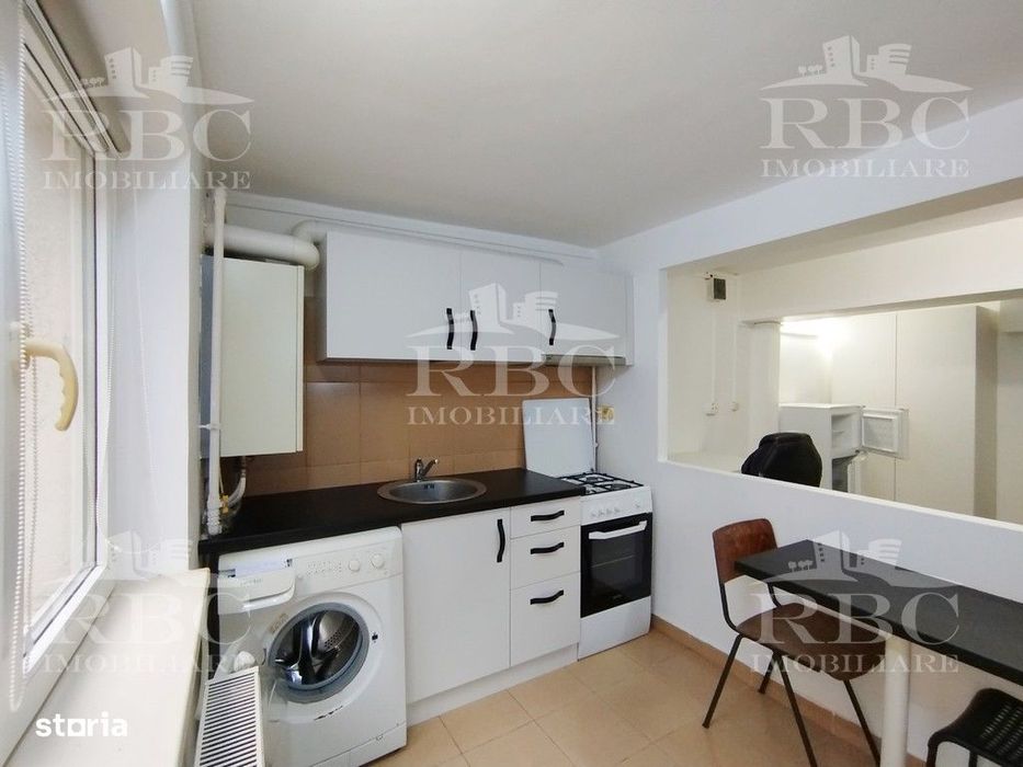 Garsoniera pe strada Frunzisului