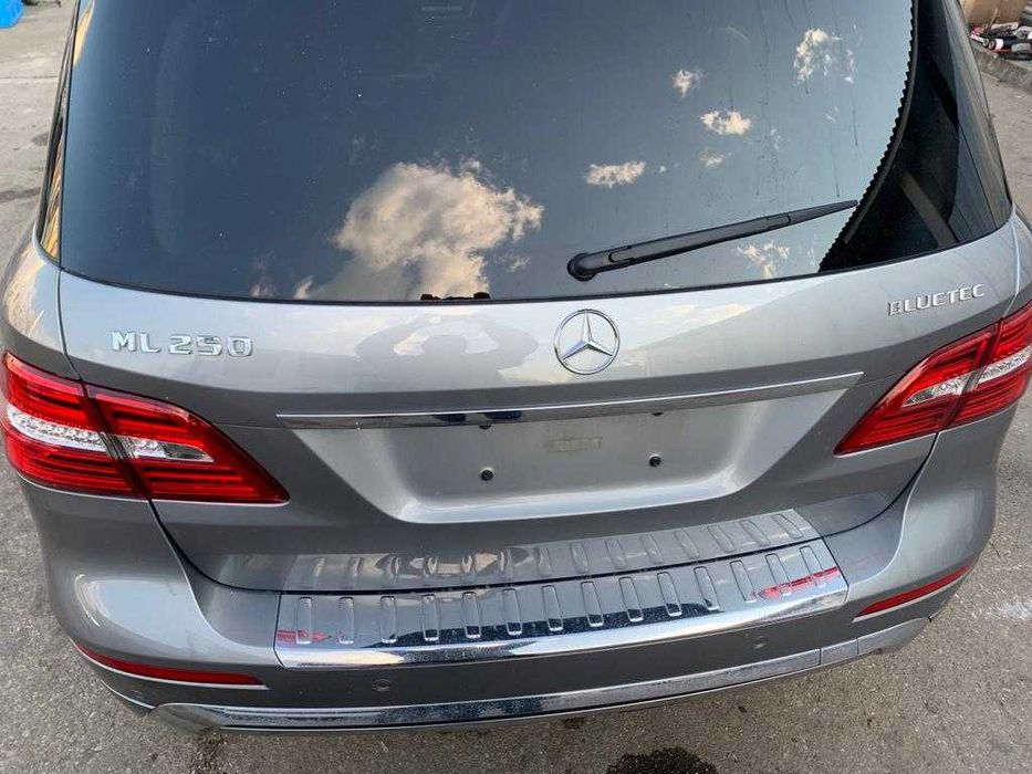 Dezmembrez mercedes ml 250/ML 350 cdi w166/ML w166 amg/