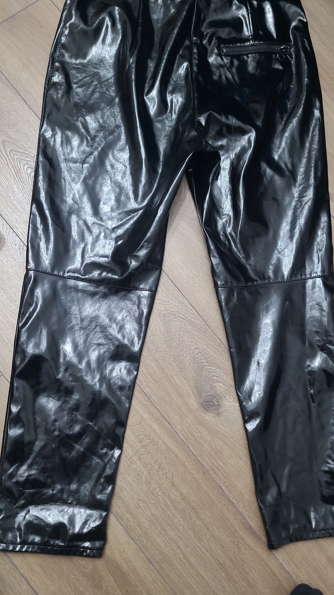pantaloni lac latex H&M  m/l