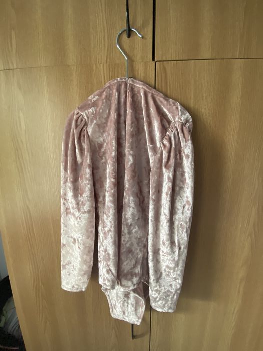 De vanzare body pentru fetite