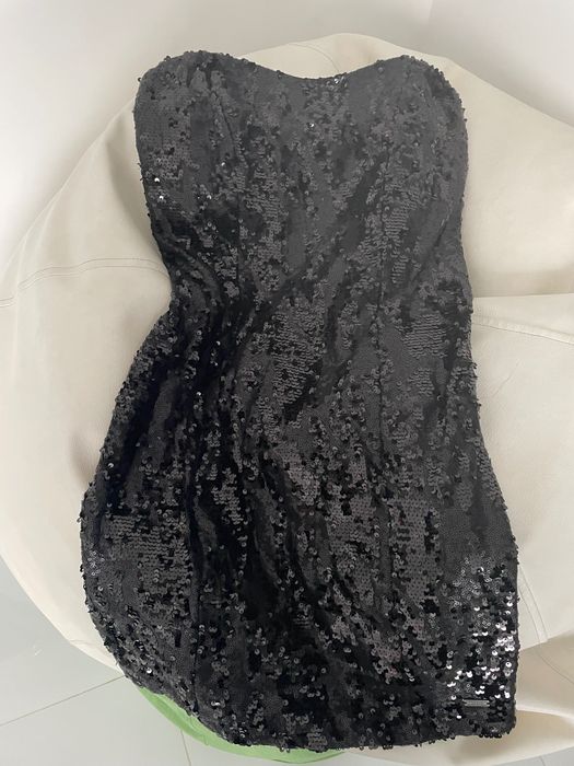 GUESS рокля с пайети