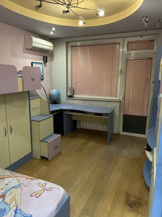 Тристаен, продажба, ж.к Банишора