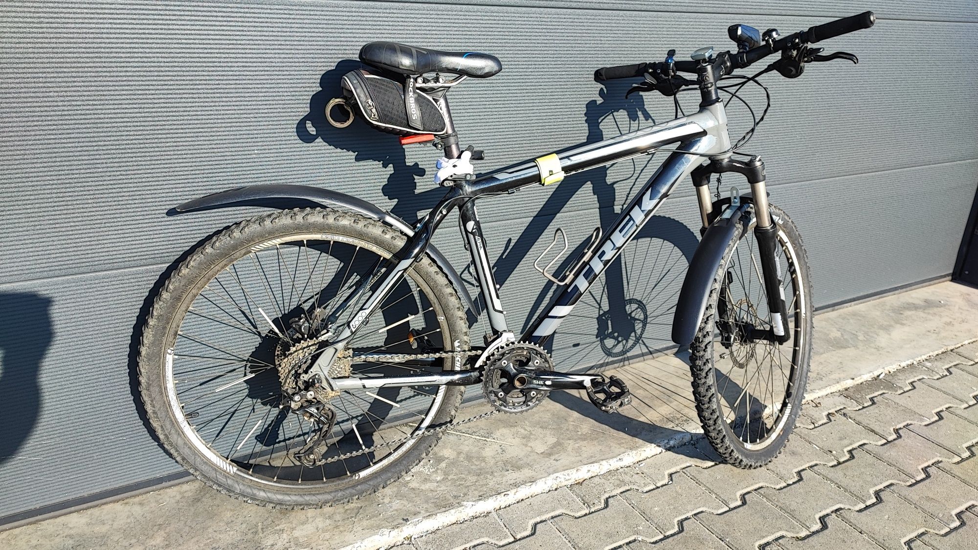 Vând bicicletă Trek 6000 26"