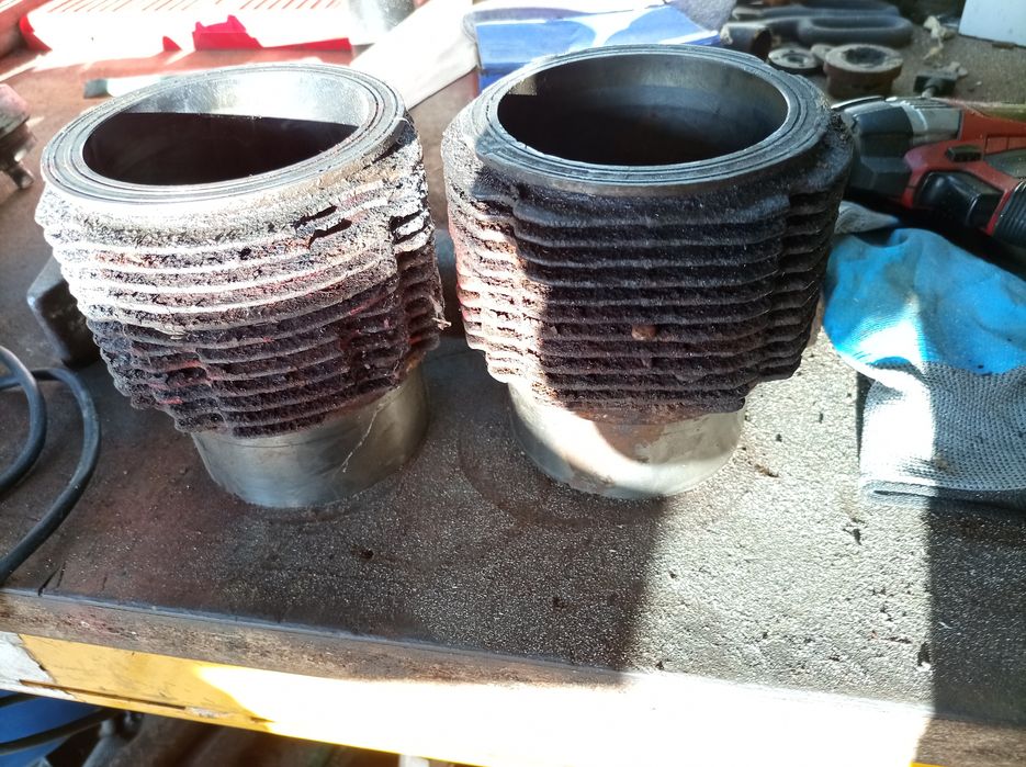 vând cilindru lombardini 90 int