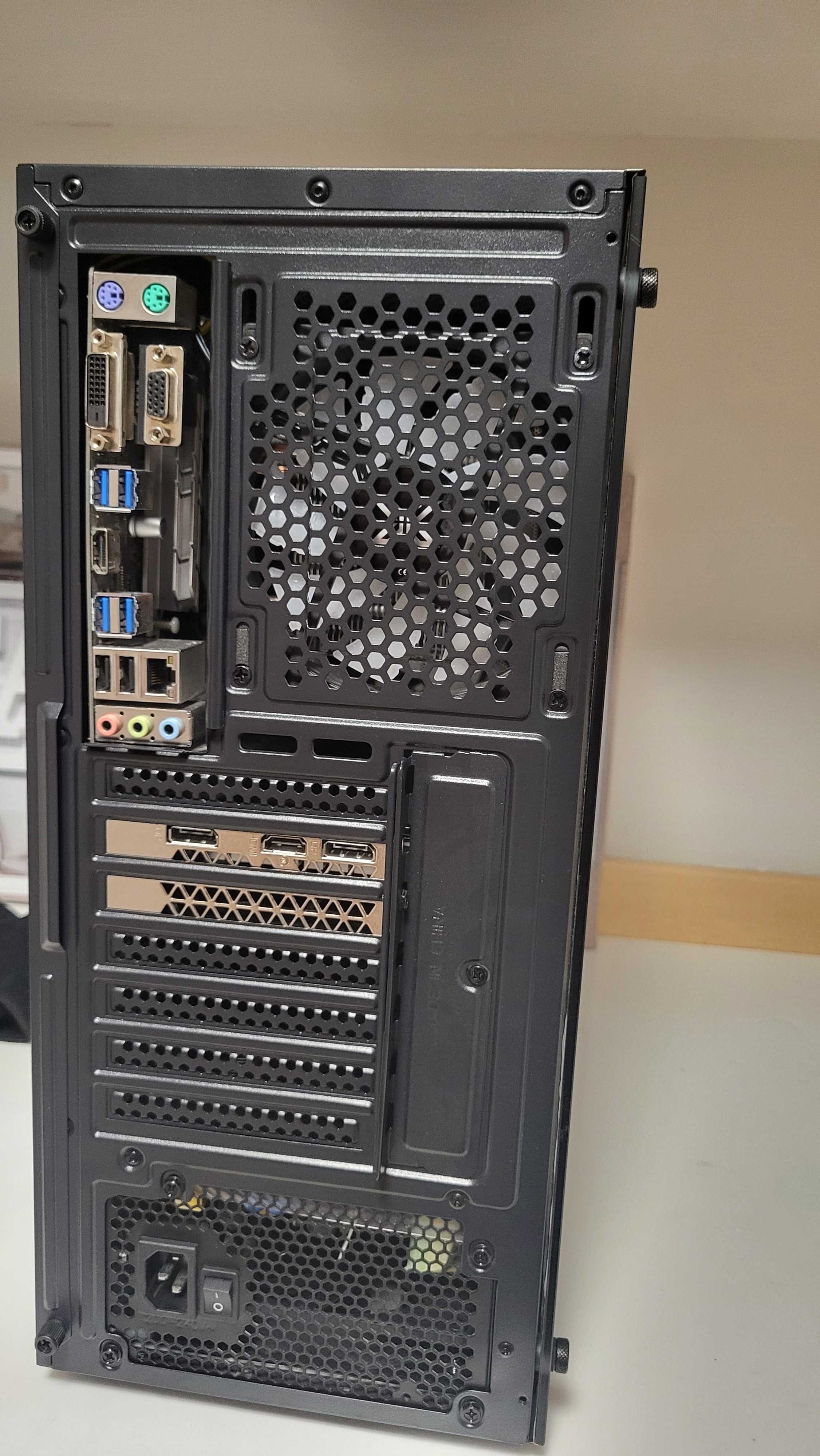 Настолен компютър i5-7600k, 32gb ram, 256gb nvme,512gb ssd, RX 580 8gb