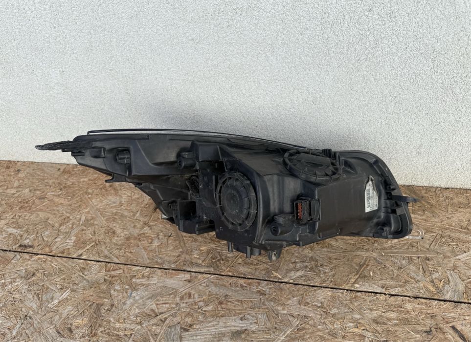 Far opel xenon in stare buna