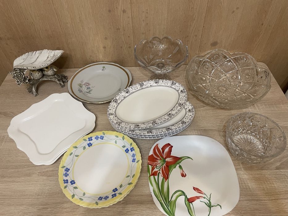 Посуда разная по 500 тг