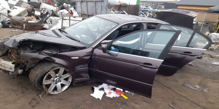 Piese BMW Seria 3 E46 (facelift)