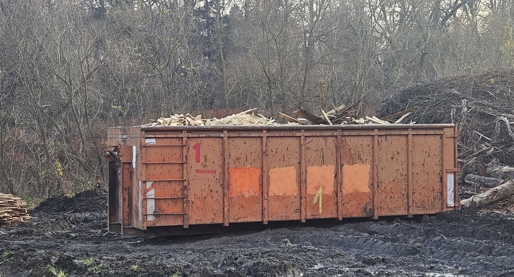 Vînd pt camion abroll container