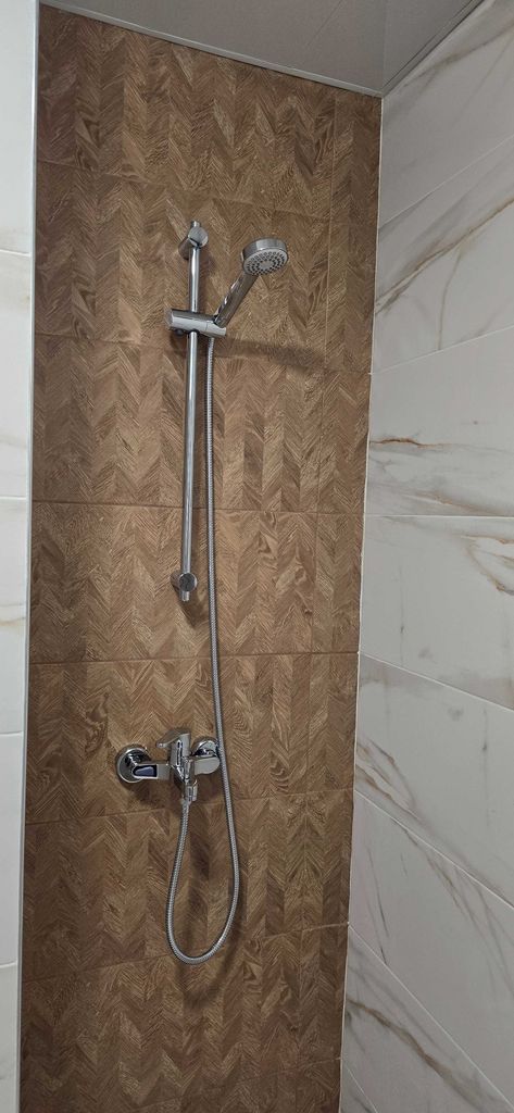 Продава се Двустаен апартамент в Сливен, Дружба - 61 кв.м за 1338 €/кв.м - Снимка #1