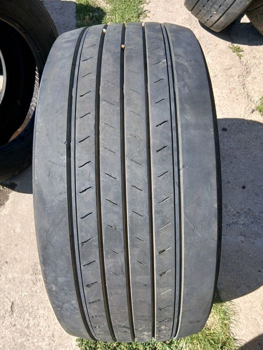 Anvelopa camion 355 50 22.5
