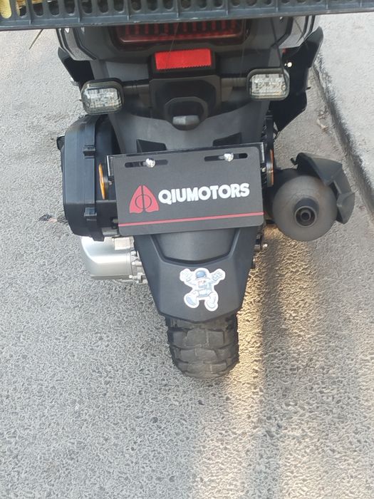 Tank skuteri barter qilinadi
