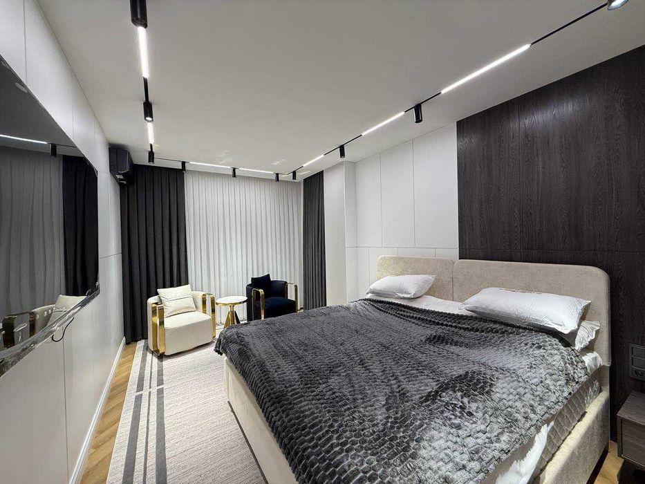 Срочно Аренда 4 ком ул. Бобура