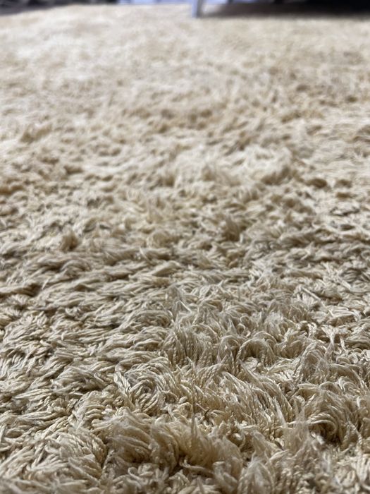 Vând covor pufos URGENT