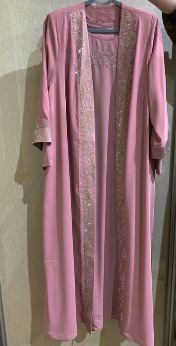 Abaya pushti rangi